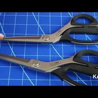 Kai 7250 - 10 Inch Professional Series